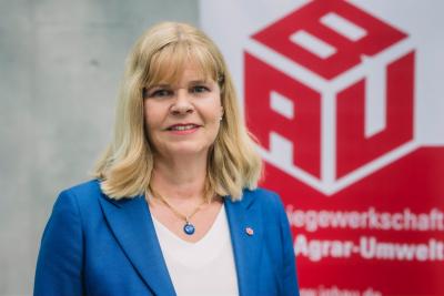Ulrike Laux © IG BAU (Tobias Seifert) Ulrike Laux © IG BAU (Tobias Seifert)